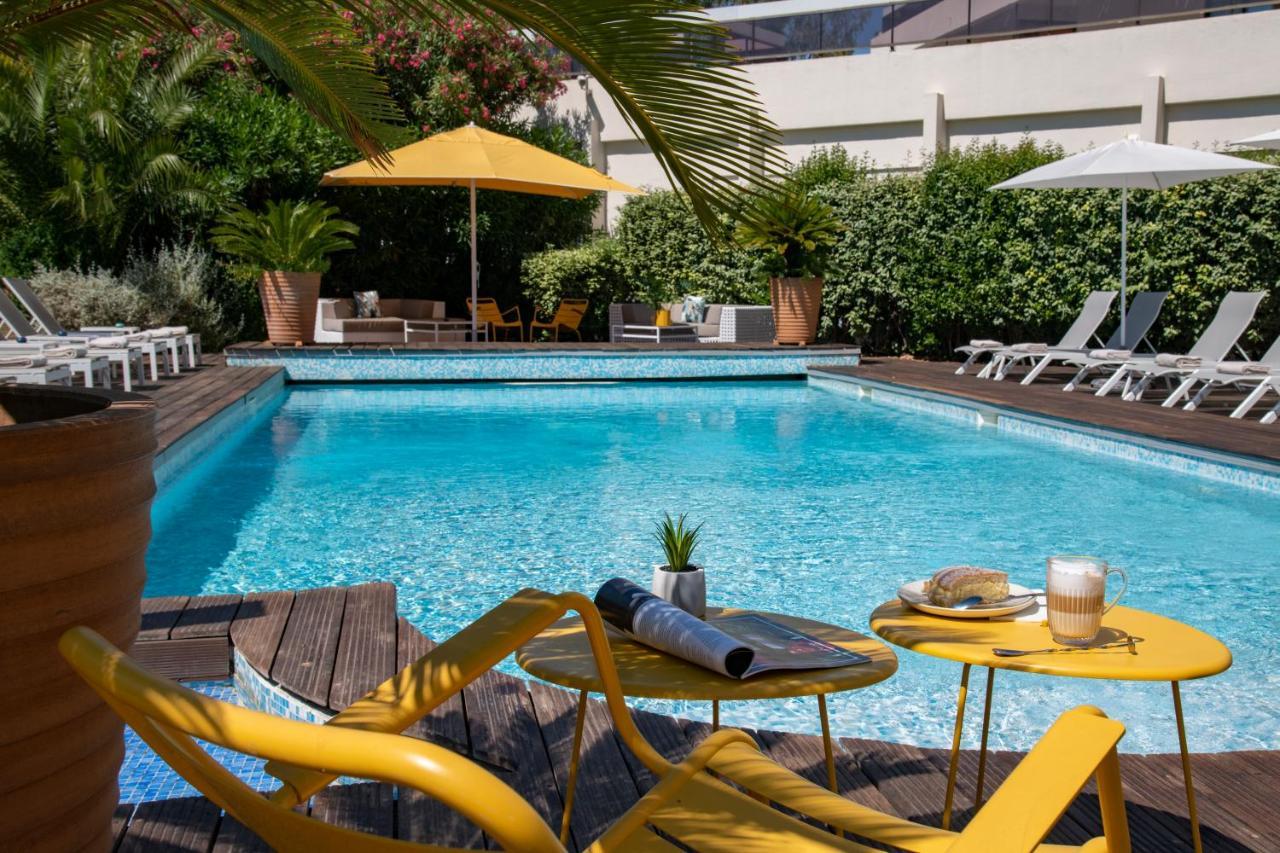 Mercure Hyeres Centre Cote D'Azur Exterior foto