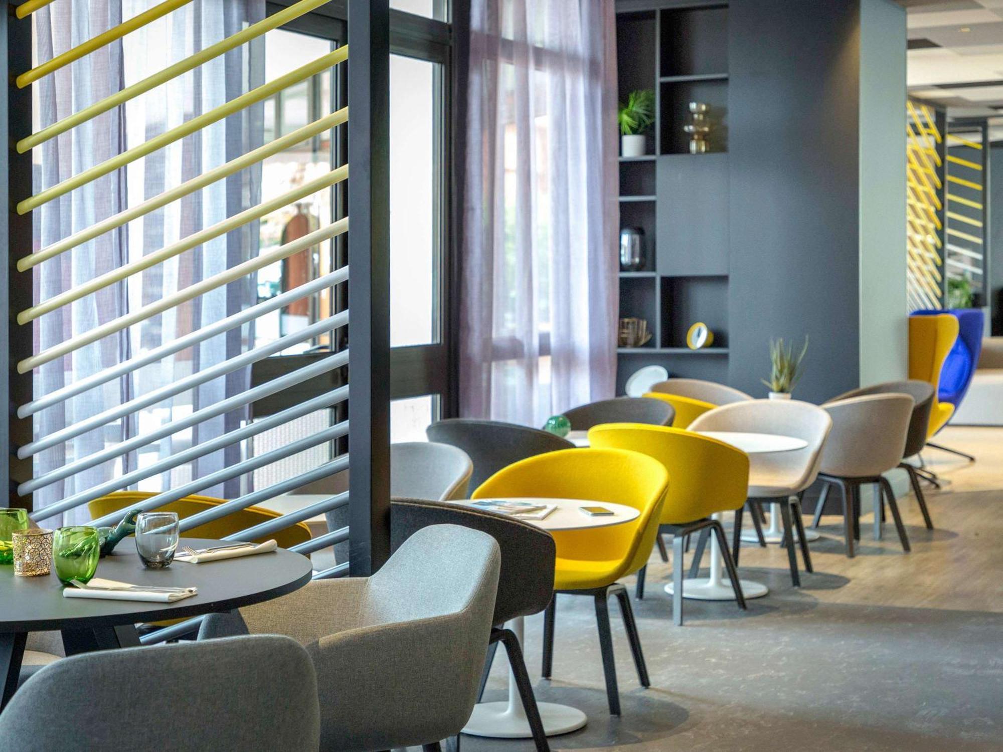 Mercure Hyeres Centre Cote D'Azur Exterior foto