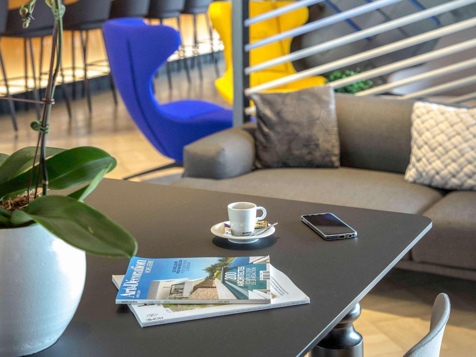 Mercure Hyeres Centre Cote D'Azur Exterior foto